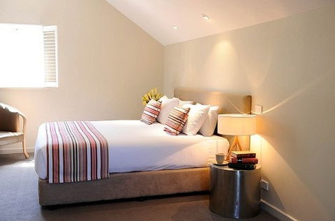 The Haus Studio Apartments - Accommodation Perth 6