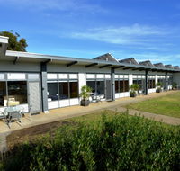 Coastal Breeze Units 1 to 5 - Accommodation Perth