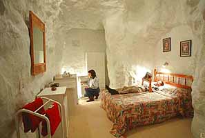White Cliffs NSW Accommodation Perth