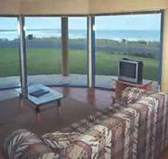 Horizons Beachfront Apartment - Accommodation Perth