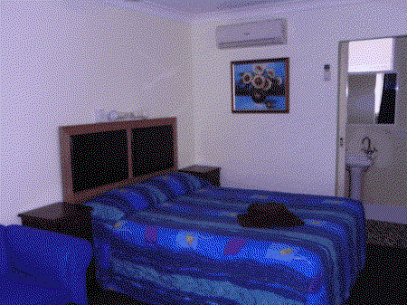 Bells Motel - Accommodation Perth 1