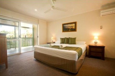 A Tropical Nite - Accommodation Perth 3