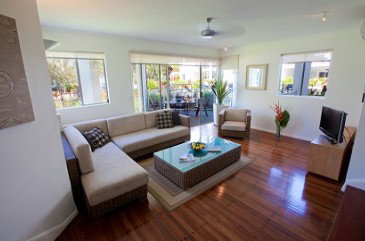 Beaches At Port Douglas - Accommodation Perth 5