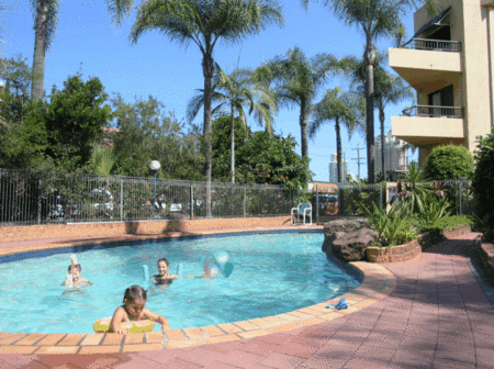 Grangewood Court Holiday Apartments - Accommodation Perth