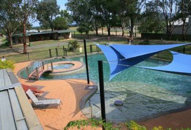 Valley Vineyard Tourist Park - Perth Resorts 0