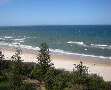 Pacific Regis Beachfront Apartments - Accommodation Perth 0