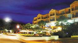 Airlie Beach Hotel - Accommodation Perth 0
