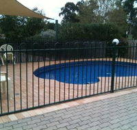 Golden Guitar Motor Inn - Accommodation Perth