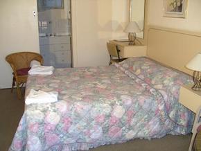 Great Lakes Motor Inn - Accommodation Perth 2