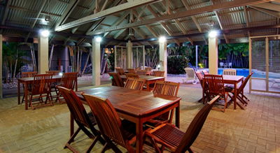 Comfort Inn & Suites Trinity Beach Club - Accommodation Perth 1
