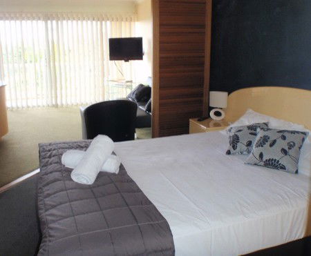 Rays Resort Apartments - Accommodation Perth 3