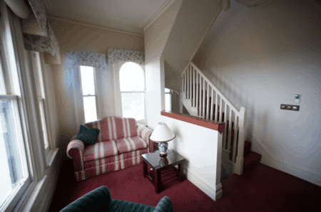 The Yarra Glen Grand Hotel - Accommodation Perth 3