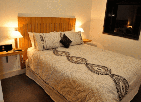 The Yarra Glen Grand Hotel - thumb 4
