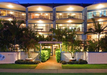 Coral Sea Apartments - Accommodation Perth 4
