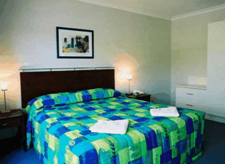 High Chaparral Motel And Apartments - Accommodation Perth