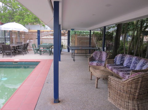 Cosmopolitan Motel And Serviced Apartments - Accommodation Perth 0