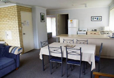 Beachside Motor Inn - Accommodation Perth 3