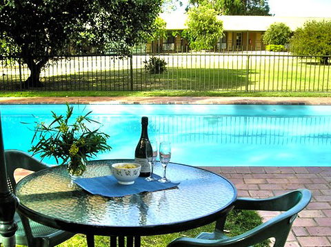 Mountain View Motor Inn And Holiday Lodges - Accommodation Perth 4