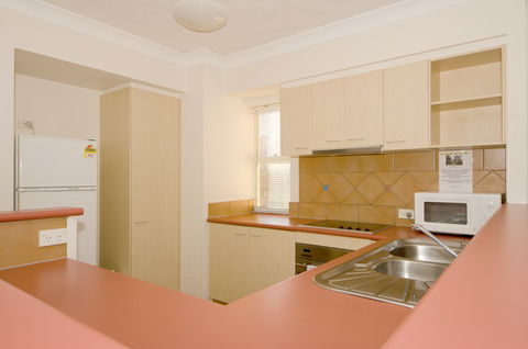 San Mateo On Broadbeach - Accommodation Perth 0