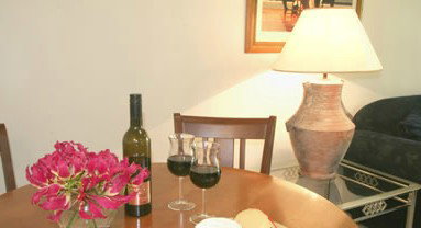 Apartments On Lygon - Accommodation Perth 3