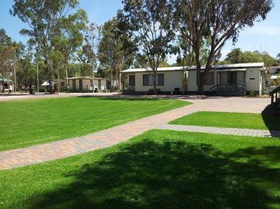 Riverside Holiday Park Blanchetown - Accommodation Perth 0