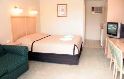 Big Valley Motor Inn - Accommodation Perth 1