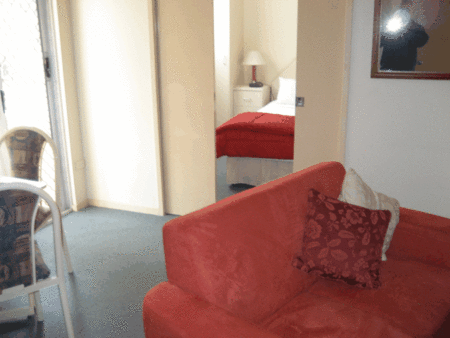 St Lucia Gardens - Perth Resorts 0