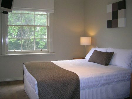The Bentinck Of Woodend - Accommodation Perth 1