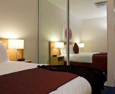 Manuka Park - Accommodation Perth 0
