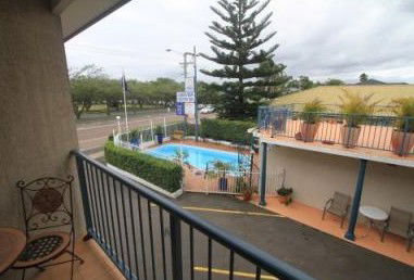Lakeview Motor Inn - Accommodation Perth 0