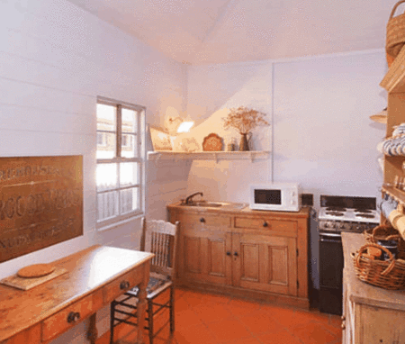 Prospect Villa - Accommodation Perth 1