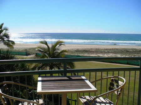 Currumbin Sands On The Beach - Accommodation Perth 4
