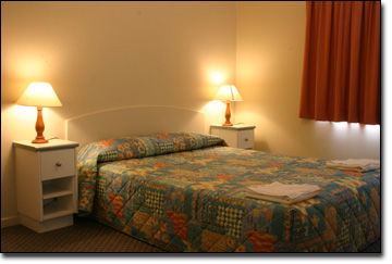 Earls Court Motor Inn - Accommodation Perth 5