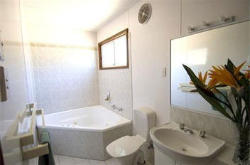 Port Augusta Big 4 Holiday Park - Accommodation Perth 1