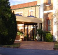 Monte Pio Motor Inn - Accommodation Perth