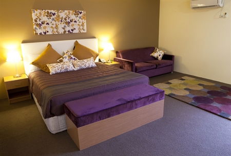 Comfort Inn Hunts Liverpool - Accommodation Perth 0