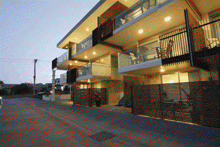 The Dolphin Apartments - Accommodation Perth 1