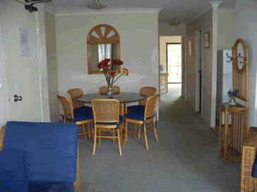 Old Burleigh Court Holiday Apartments - Accommodation Perth 5