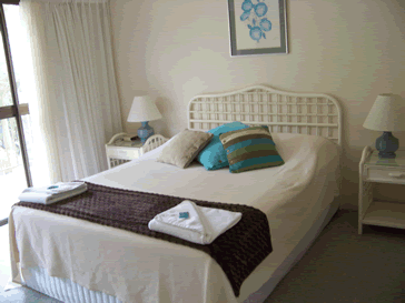 Old Burleigh Court Holiday Apartments - Accommodation Perth 6