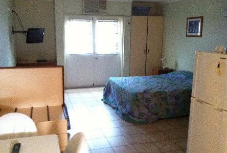 Peninsular Apartment Hotel - Accommodation Perth 2