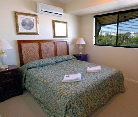Excellsior Holiday Apartments - Accommodation Perth 2