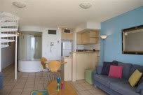 Grand Palais Beachside Resort - Accommodation Perth 12