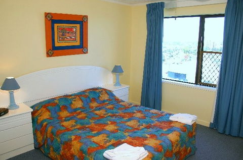 Horizons Burleigh Heads Holiday Apartments - Accommodation Perth 2