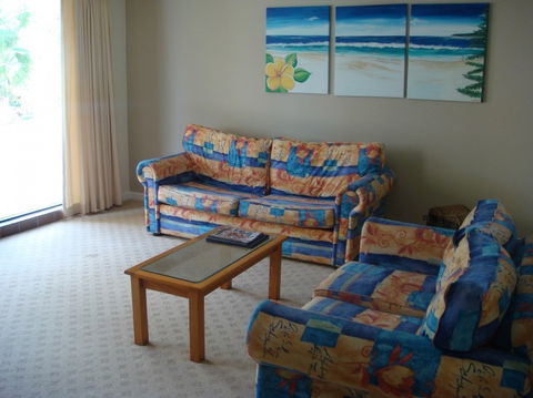 Horizons Burleigh Heads Holiday Apartments - Accommodation Perth 3