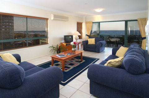 Sunshine Towers Apartments - Accommodation Perth 0