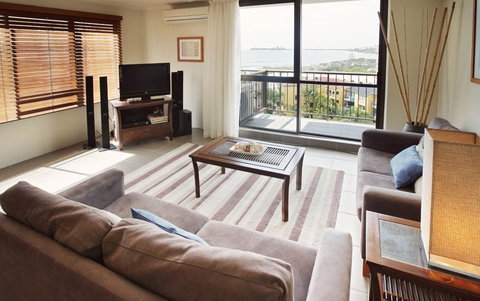 Langley Park Holiday Apartments - Accommodation Perth 2