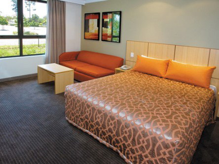 Travelodge Garden City - Accommodation Perth 1