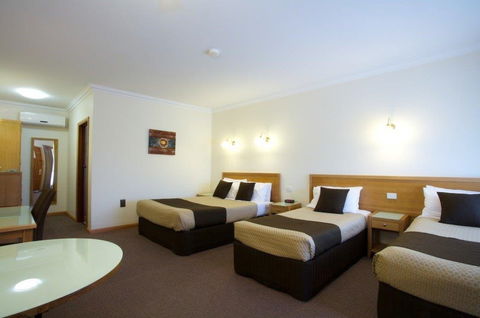 Best Western Golden Grain Motor Inn - Accommodation Perth 0