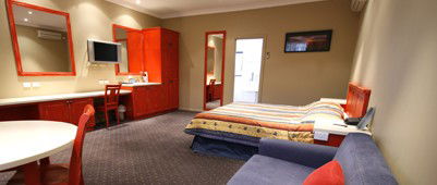 Best Western A Trapper's Motor Inn - Accommodation Perth 0