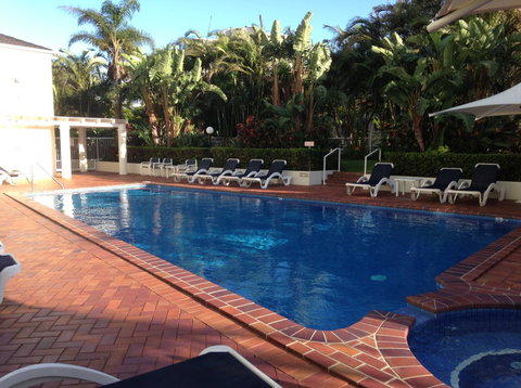 Crest Apartments - Accommodation Perth 2